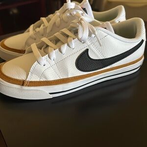 Nike Court Legacy Next Nature